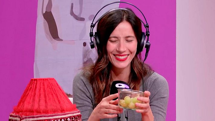 Señoras con visón - A por uvas