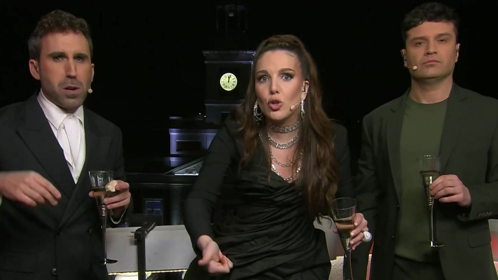 Precampanadas: Balance 2025 de Inés Hernand, Albizua y Maldonado - Open Play | Ver