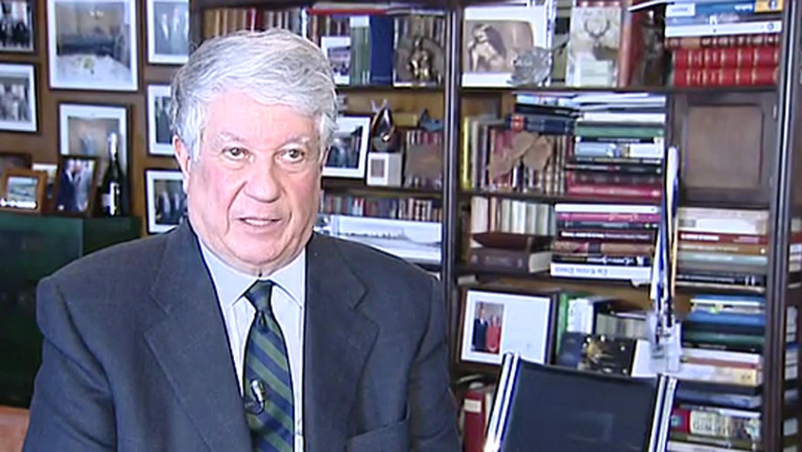 Arturo Fernández niega haber pagado en negro a sus empleados