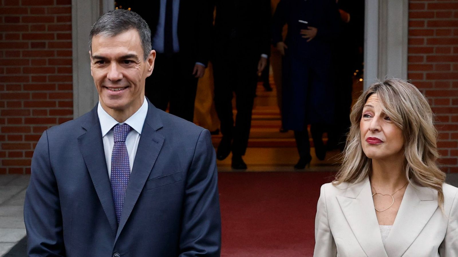 Los líderes nacionales recurren a las redes para lanzar los últimos mensajes del año