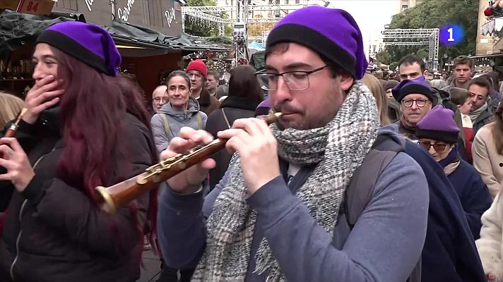 L'Informatiu - Barcelona, una de les destinacions preferides per celebrar Cap d'Any