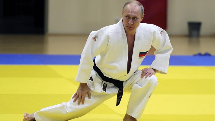 Telediario 2 - Los judocas rusos podrán competir fuera de su país
