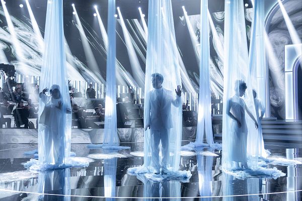 Aria, locos por la ópera - Merlyn, Esaú, Marina y Carmen interpretan "Berghain" de Rosalía junto a Ruth Lorenzo