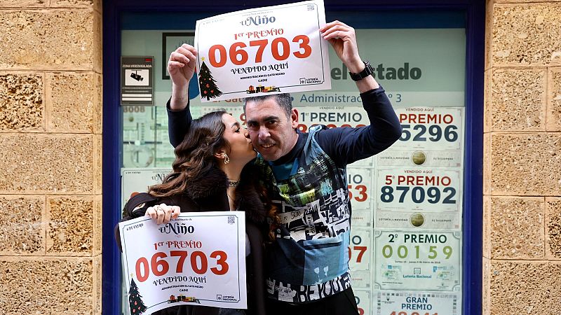 06.703, Primer Premio de la Lotería del Niño 2026 - Telediario 1 | Ver