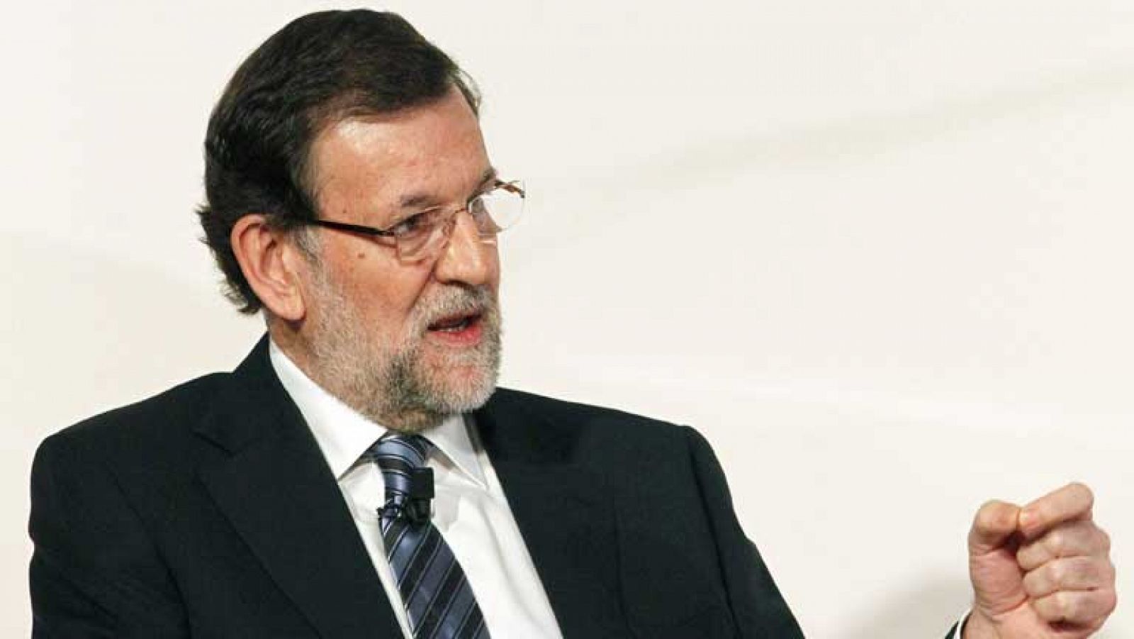 Informativo 24h: Rajoy anuncia propuestas para aumentar la transparencia de los partidos | RTVE Play