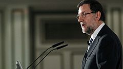 Rajoy: "Los dos grandes partidos, con sus problemas, siguen teniendo el apoyo de los ciudadanos"