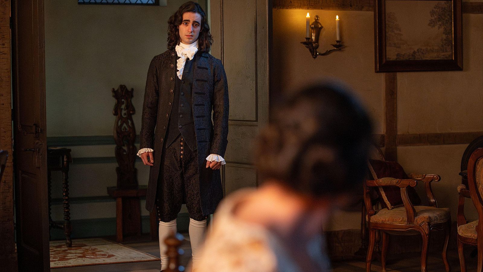 Llegó la hora de la verdad: Alejo se sincera con Luisa sobre la horrible petición del duque que tendrá que cumplir.