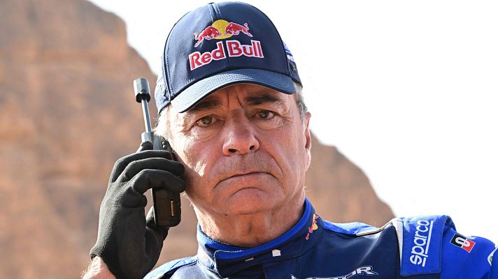  - Carlos Sainz completa la etapa maratón sin embrague: "Creíamos que se acababa el Dakar"