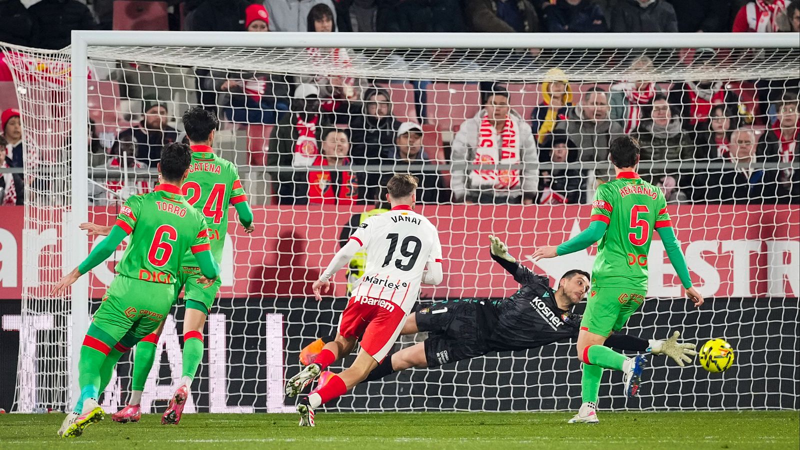 Girona - Osasuna: resumen partido 19ª jornada | Primera | Ver