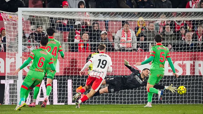 Resúmenes de LaLiga - Girona FC - CA Osasuna: resumen del partido de la 19ª jornada de Liga | Primera