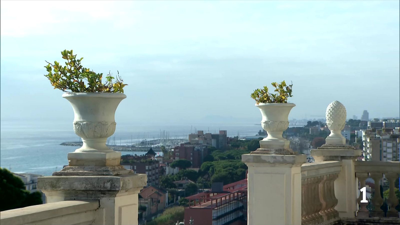 El Maresme, refugi diplomàtic durant la Guerra Civil - L'Informatiu | Veure