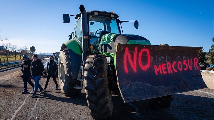 Telediario Fin de Semana - Los agricultores catalanes no bajan la presión, cuarta jornada de protestas contra el acuerdo UE-Mercosur