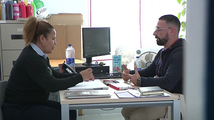 La tarde en 24h - La salud mental en la cárcel: RTVE se adentra en los módulos donde se atiende a reclusas de Brians 1 en Barcelona