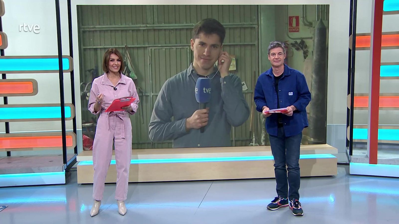 Centro de emprendimiento para artesanos locales - Aquí hay trabajo | Ver