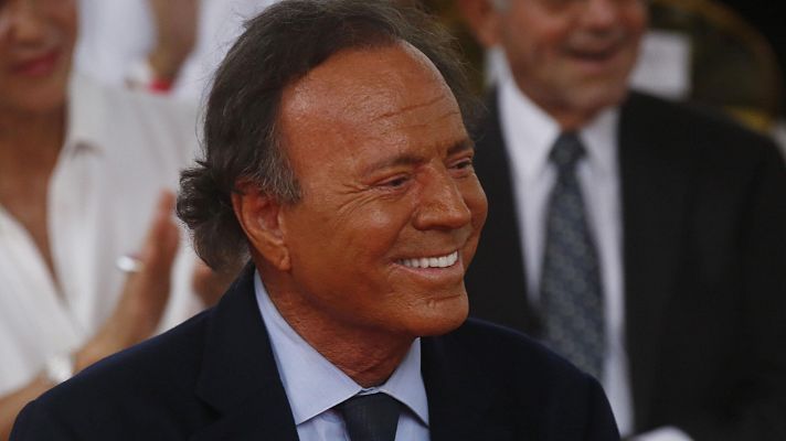 Telediario 1 - Las denunciantes de Julio Iglesias se tuvieron que someter a pruebas ginecológicas para trabajar