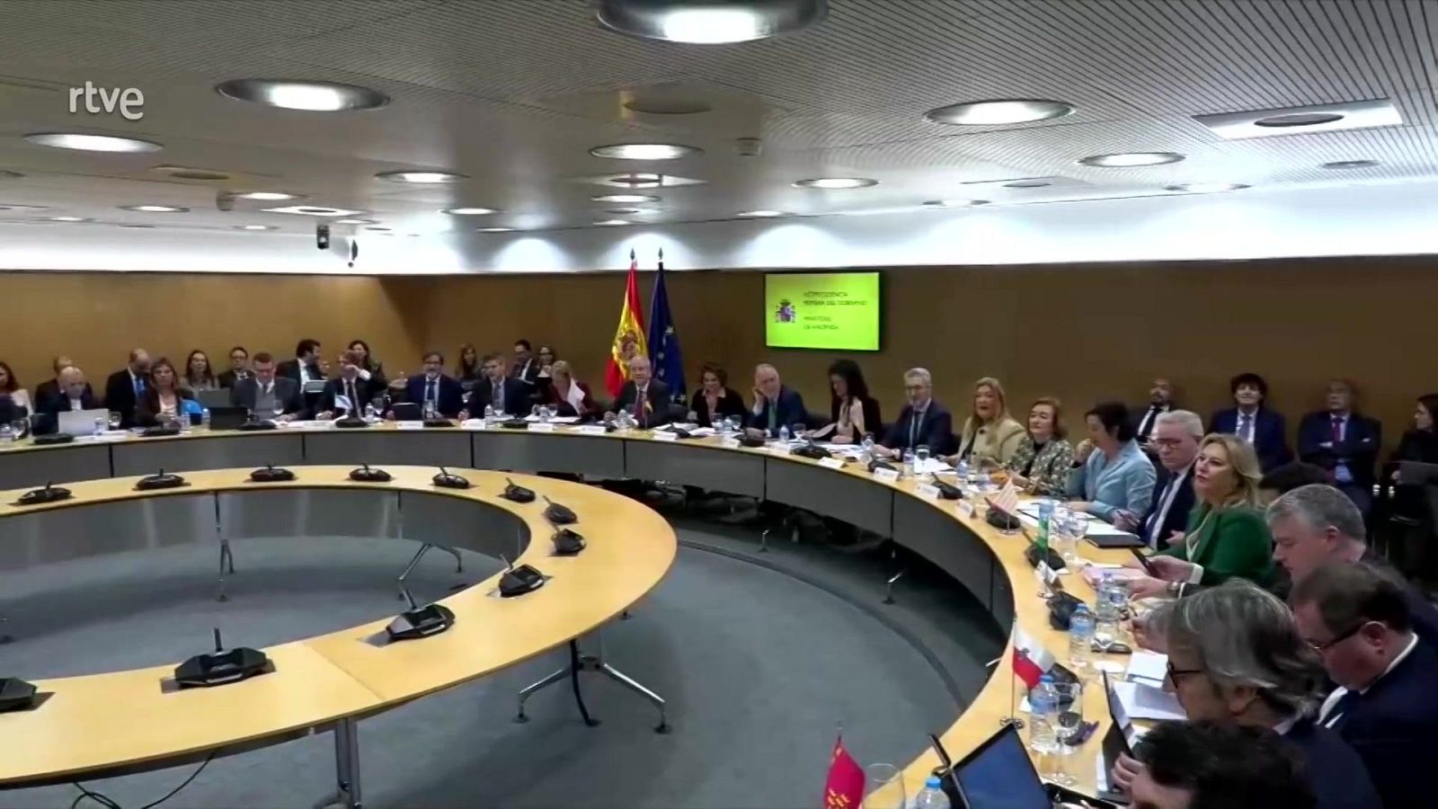 Telediario - 21 horas - 14/01/26 - Telediario 2 | Ver