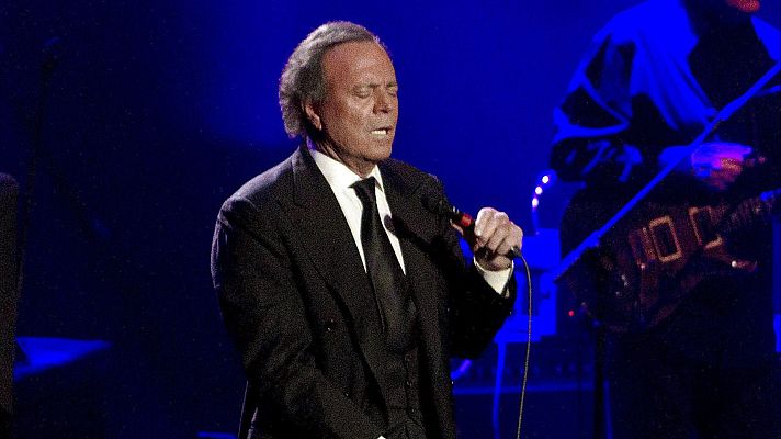 Directo al grano - Julio Iglesias prepara su defensa