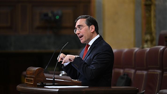 Telediario 1 - Albares rechaza una intervención de EE.UU. en Irán y dice que la solución para Venezuela no puede imponerse desde fuera