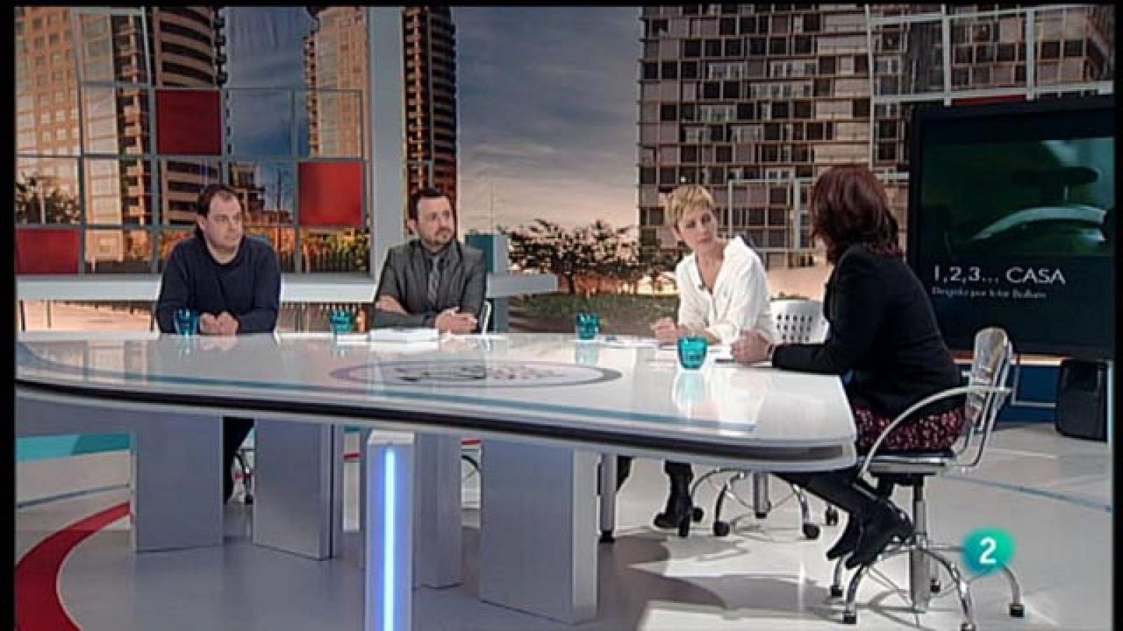 Para Todos La 2 -  Debate - Menores sin familia