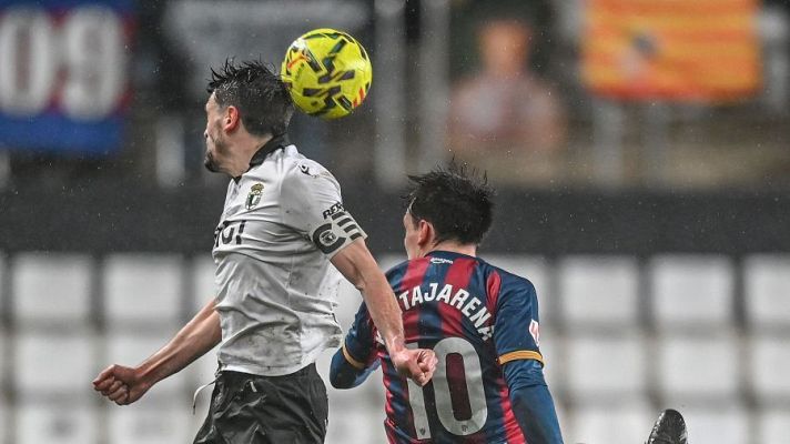 Resúmenes de LaLiga - Burgos - Huesca: resumen del partido de la 22ª jornada de Liga | Segunda