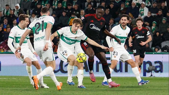 Resúmenes de LaLiga - Elche - Sevilla: resumen del partido de la 20ª jornada de Liga | Primera