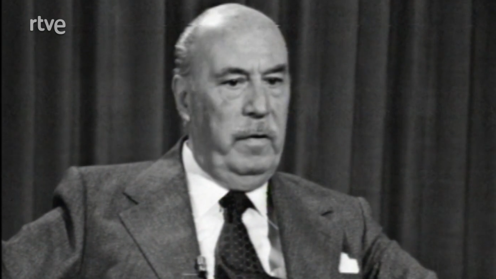 A fondo - Guillermo Díaz Plaja - A fondo | Ver