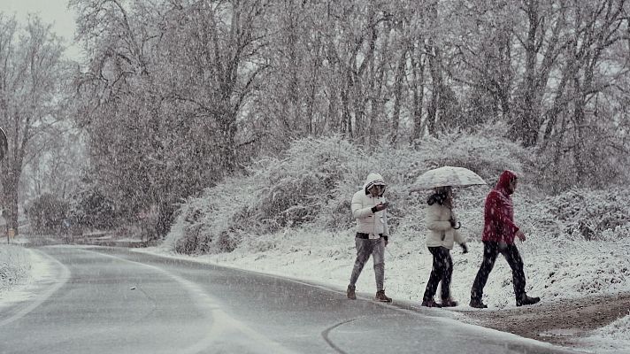 El tiempo - Nevadas copiosas en áreas de montaña sin descartar nieve en la meseta norte