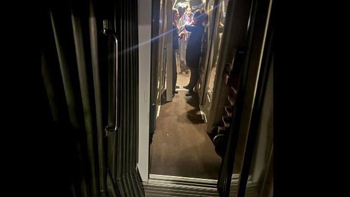 Fin de semana 24h - Descarrilan dos trenes en la provincia de Córdoba