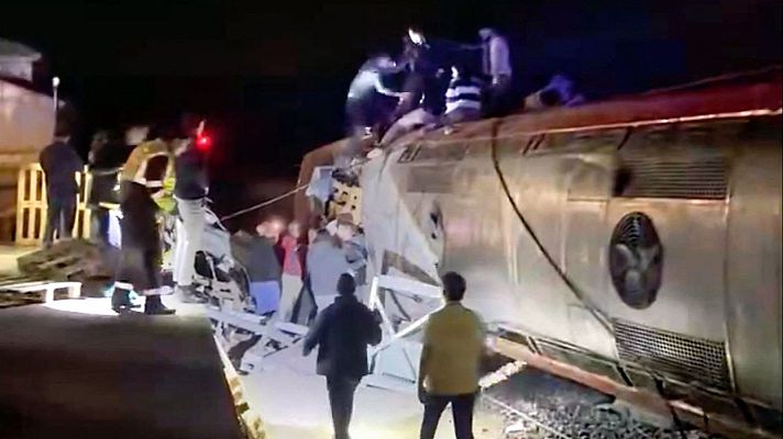 Especiales informativos - El consejero de Sanidad andaluz no descarta más víctimas en el descarrilamiento en Adamuz