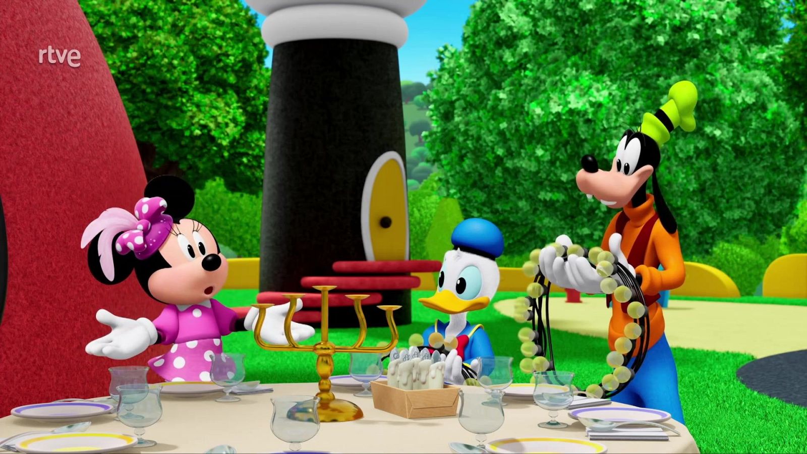La cena de Minnie - La casa de Mickey Mouse | Ver
