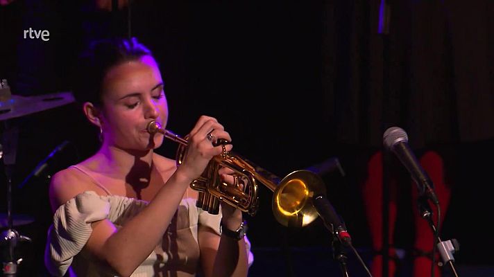 La aventura del Saber - Andrea Motis y Amy Winehouse