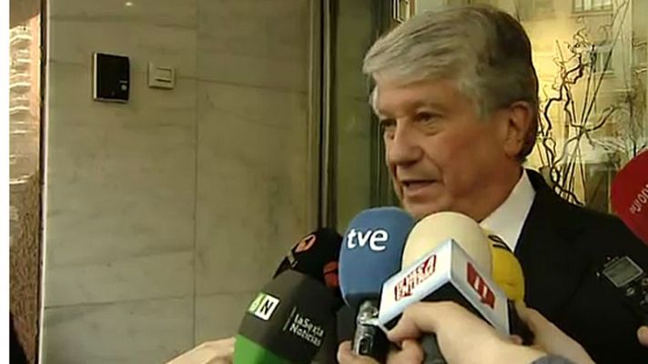 Arturo Fernández podría dimitir