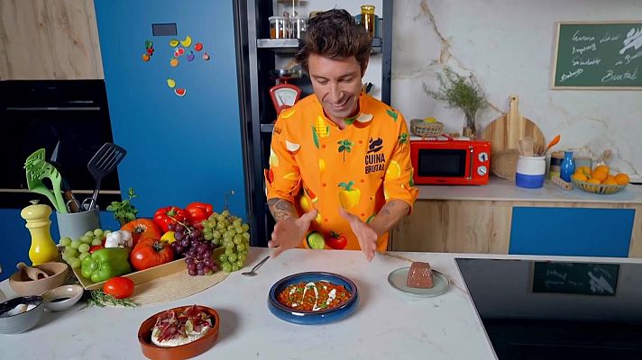 Cuina Brutal - Camembert al forn, llenties especiades i flam de cacau