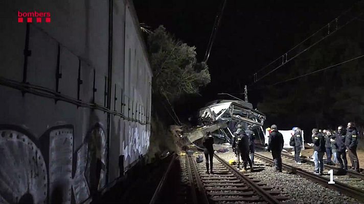 L'Informatiu - L'accident de Gelida reobre el debat sobre la seguretat a l'R4