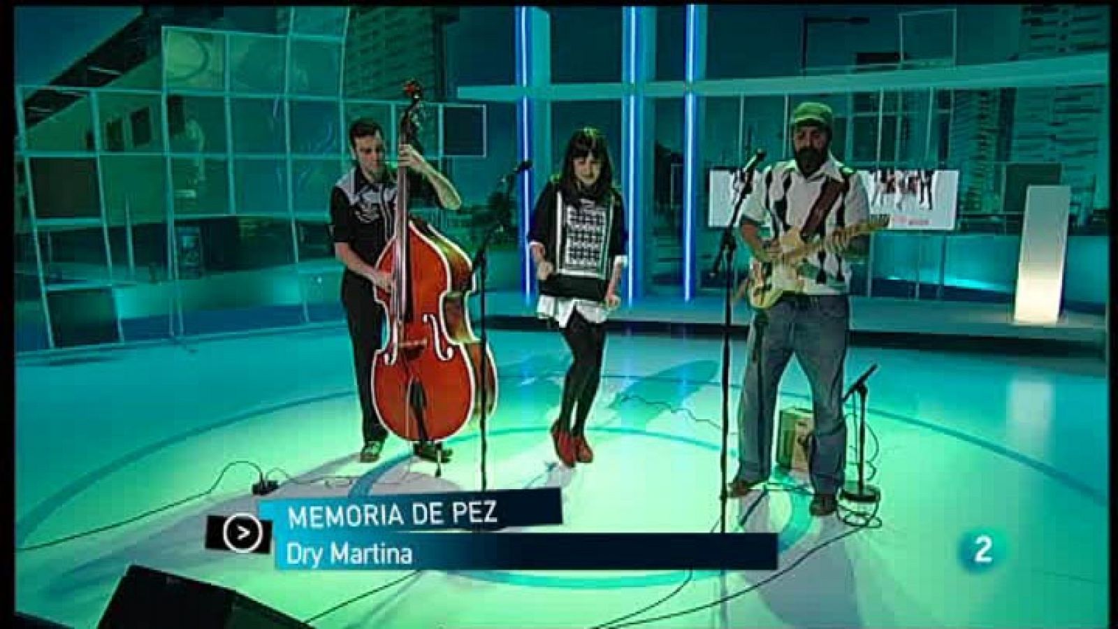  Para Todos la 2 - Actuación: Dry Martina