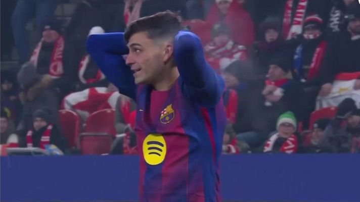 De cara a barraca - El Barça guanya a Praga i Pedri lesionat