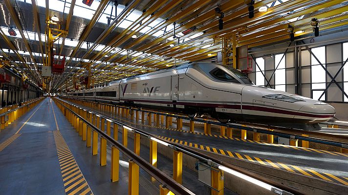 Telediario 2 - Adif levanta el límite de velocidad en la línea entre Madrid y Barcelona excepto en seis puntos