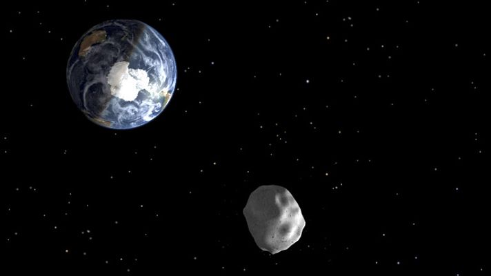 Telediario 1 - Un asteroide se acerca a la Tierra