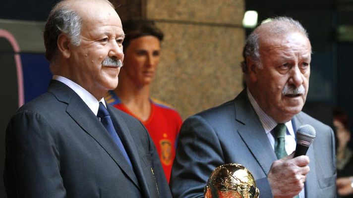 Telediario 1 - Del Bosque y su doble de cera confían en la remontada del Madrid