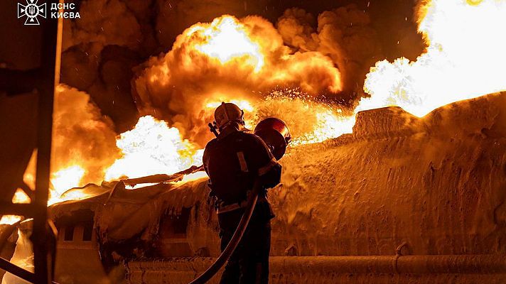 Telediario Fin de Semana - Las conversaciones de paz coinciden con un bombardeo ruso sobre Kiev