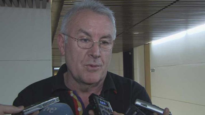 Telediario 1 - Cayo Lara habla de su sueldo