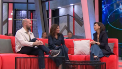 Chenoa visita el plató de 'Directo al grano' ante el estreno de la segunda temporada de 'The Floor'