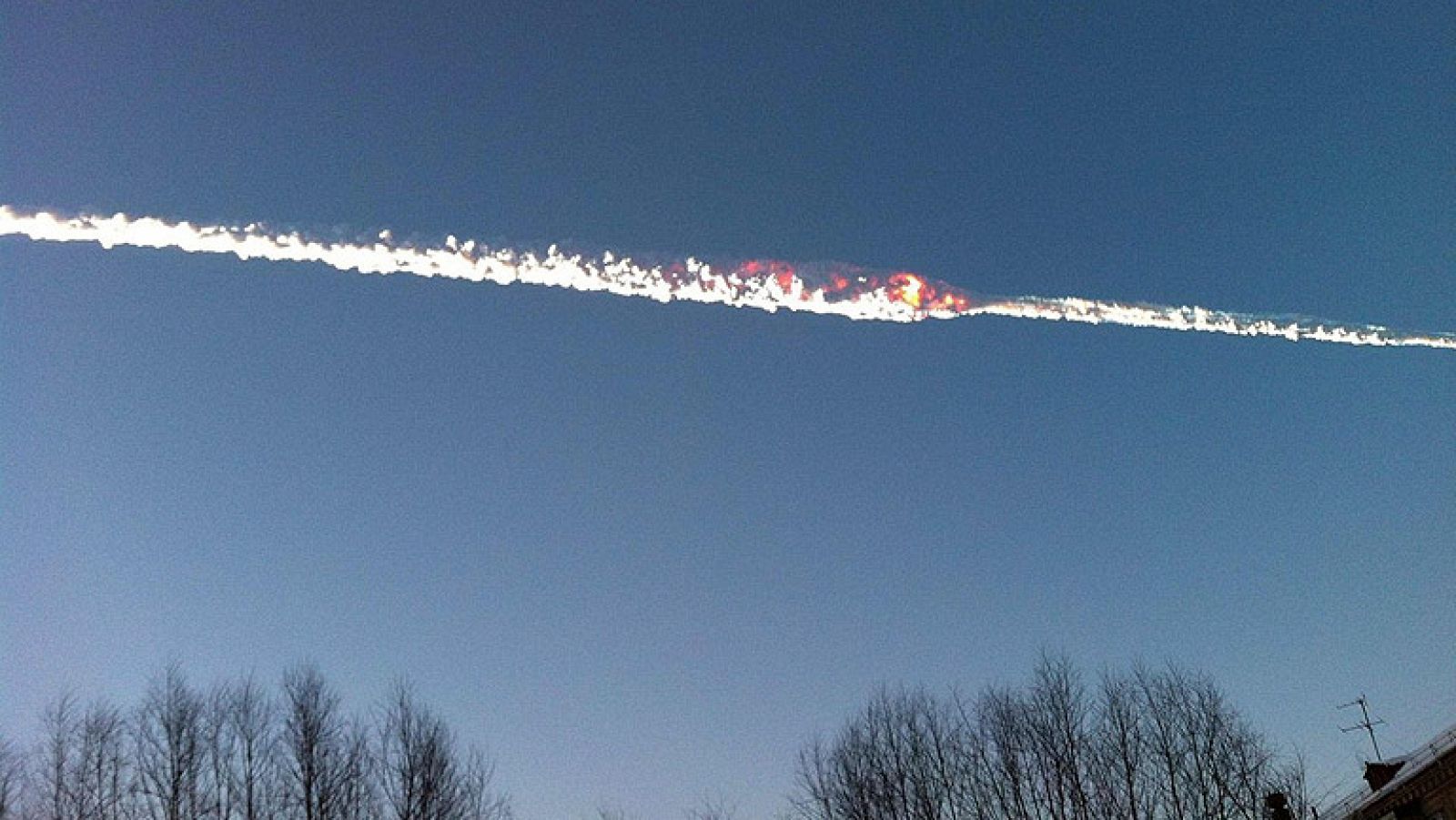 Centenares de heridos en Rusia por la caída de un meteorito
