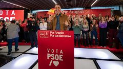 Una concejal del PP insulta a Sánchez en un mitin del PSOE y los socialistas exigen a Feijóo una condena "inmediata"