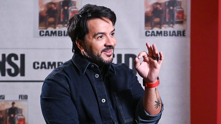 Luis Fonsi y Feid fusionan salsa y música urbana en 'Cambiaré' - Telediario 1 | Ver