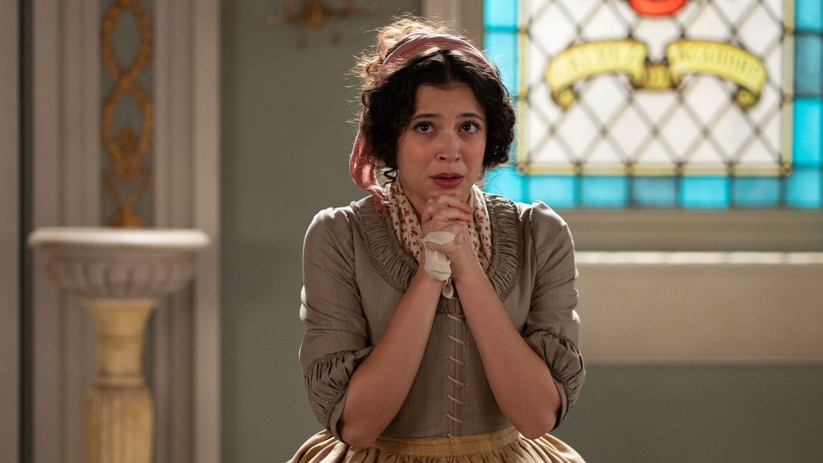 {lastMultimedia.title}}