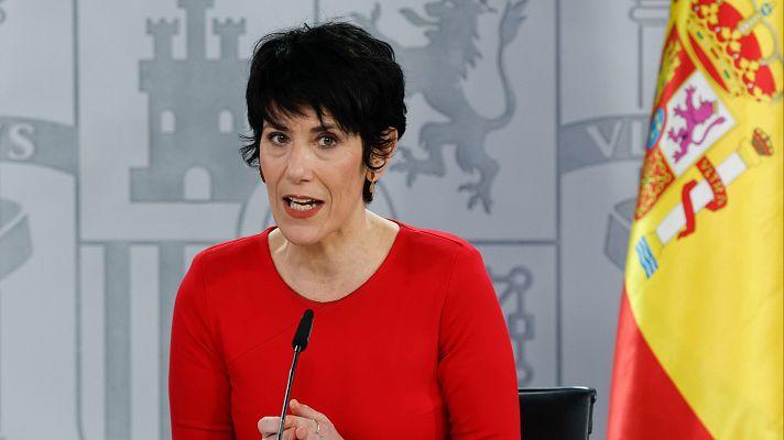 El Gobierno separa en dos decretos pensiones y escudo social | Ver