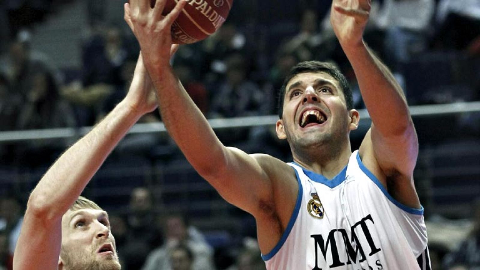 Real Madrid y Valencia consiguieron anotaciones centenarias en sus contundentes victorias ante Manresa y Canarias, respectivamente, mientras que el Barcelona sufrió y ganó en el último segundo al Mad-Croc Fuenlabrada y el Caja Laboral perdió en Galic