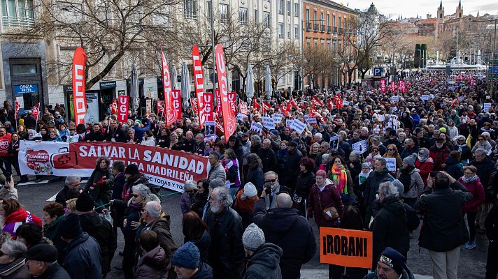 Manifestación en Madrid bajo el lema \"Salvar la sanidad pública madrileña\" - Fin de semana 24h | Ver