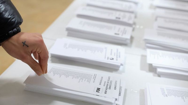 En Aragón votan cerca de un millón de habitantes: así se reparten sus escaños - Especiales informativos | Ver